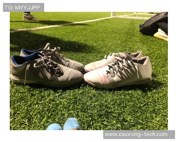 球星足球鞋仅穿一次的背后原因与运动品牌营销策略分析